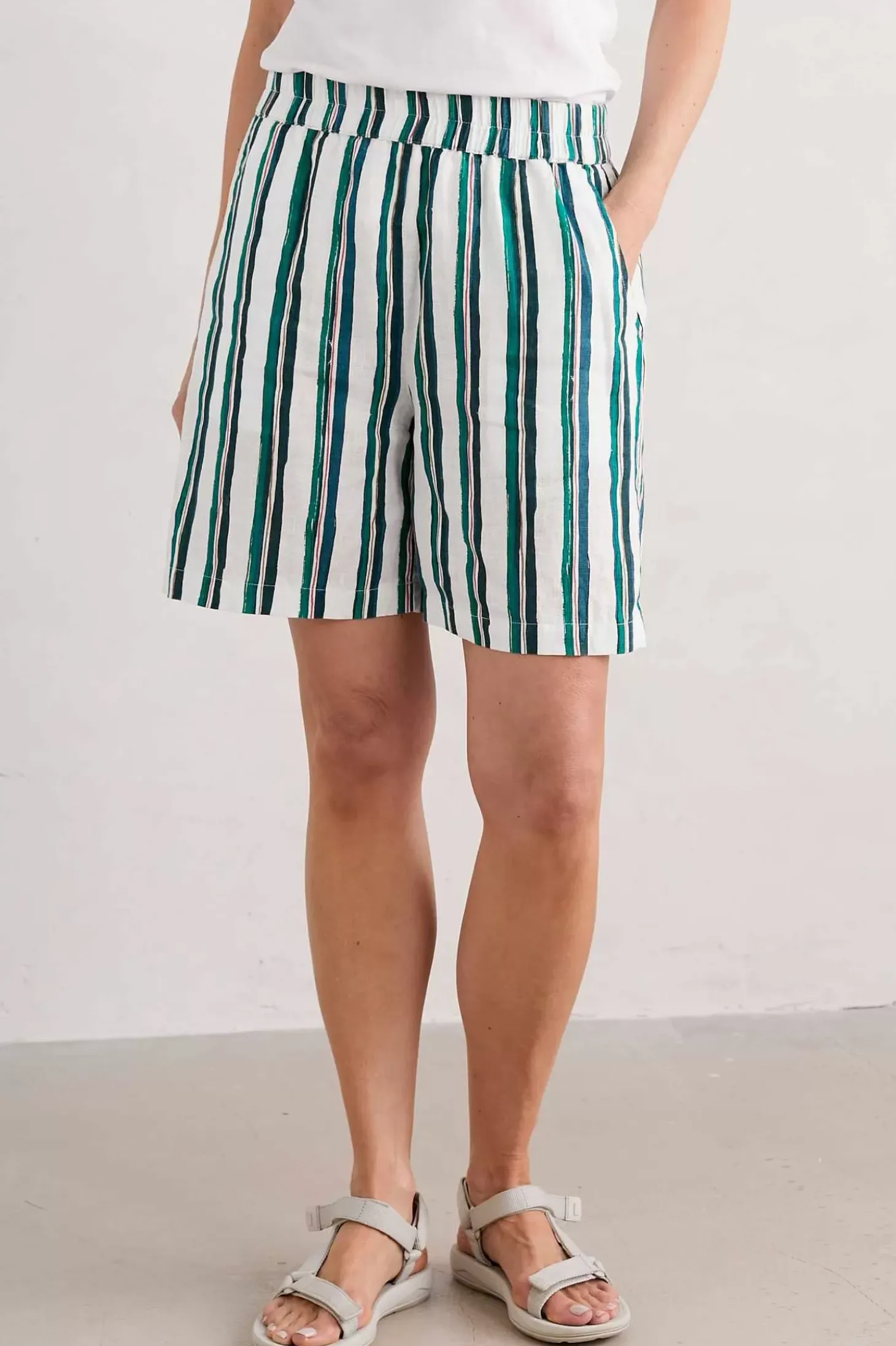 Aviso Printed Linen Shorts