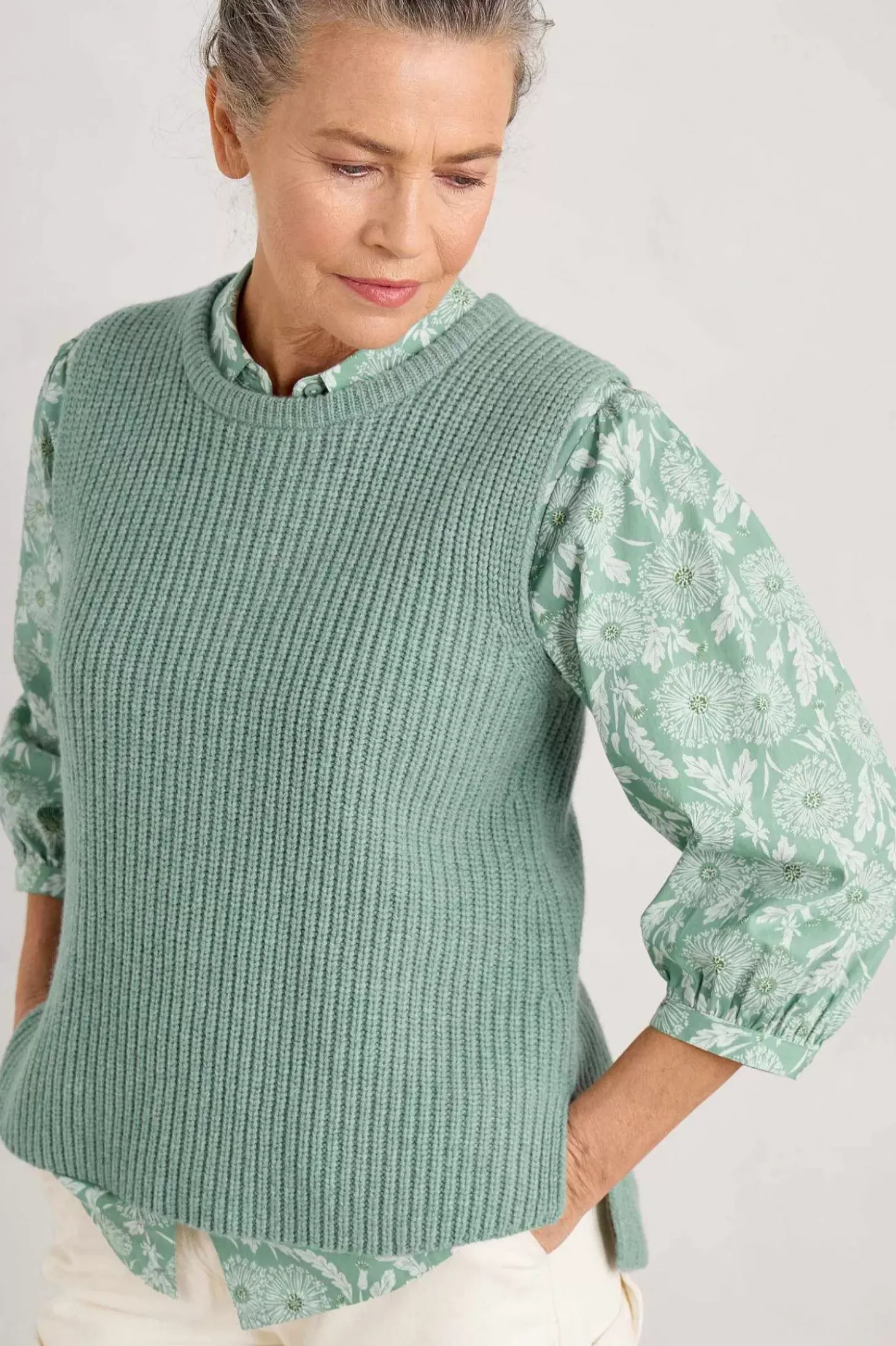 Gull Rising Knitted Vest