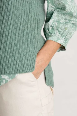 Gull Rising Knitted Vest