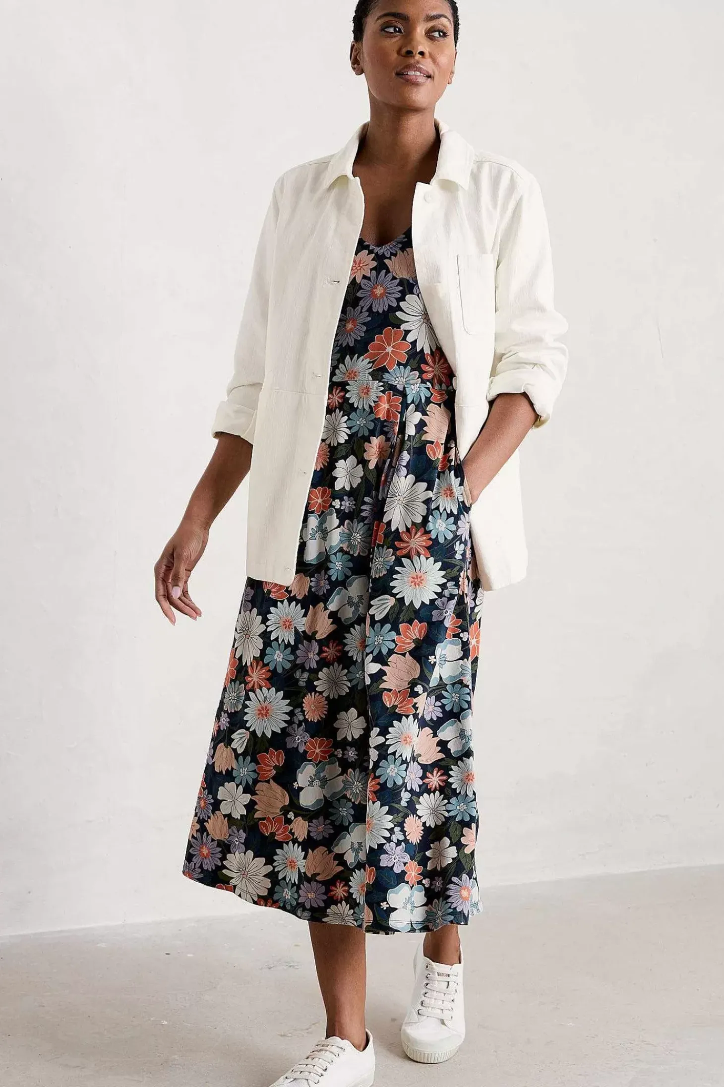 Helena Short Sleeve V-Neck Midi Dress