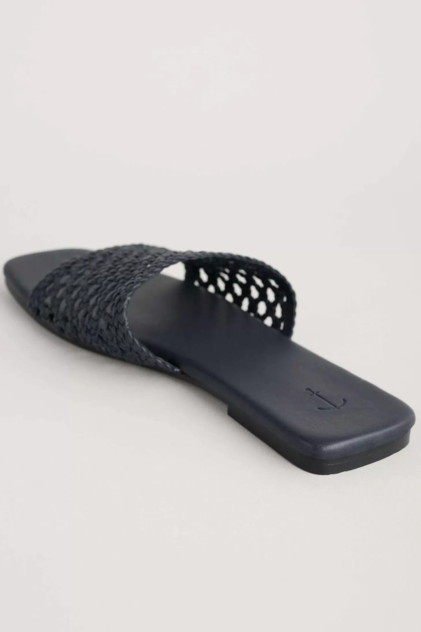 Lost Cove Flat Leather Mule Sandals