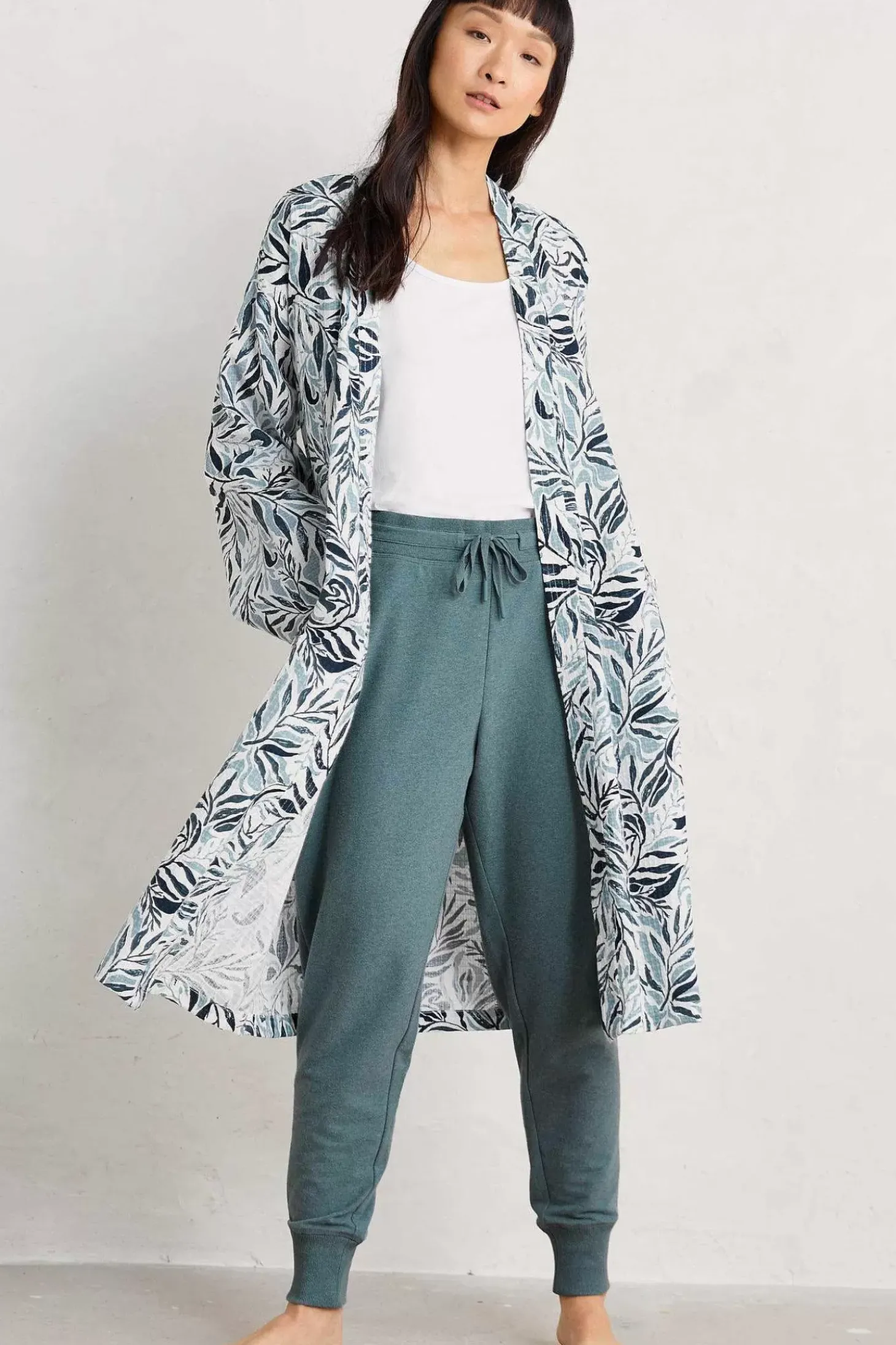Pottering Gown