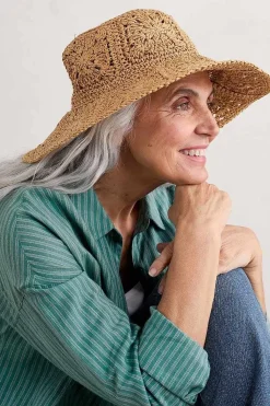 Sundew Crochet Hat