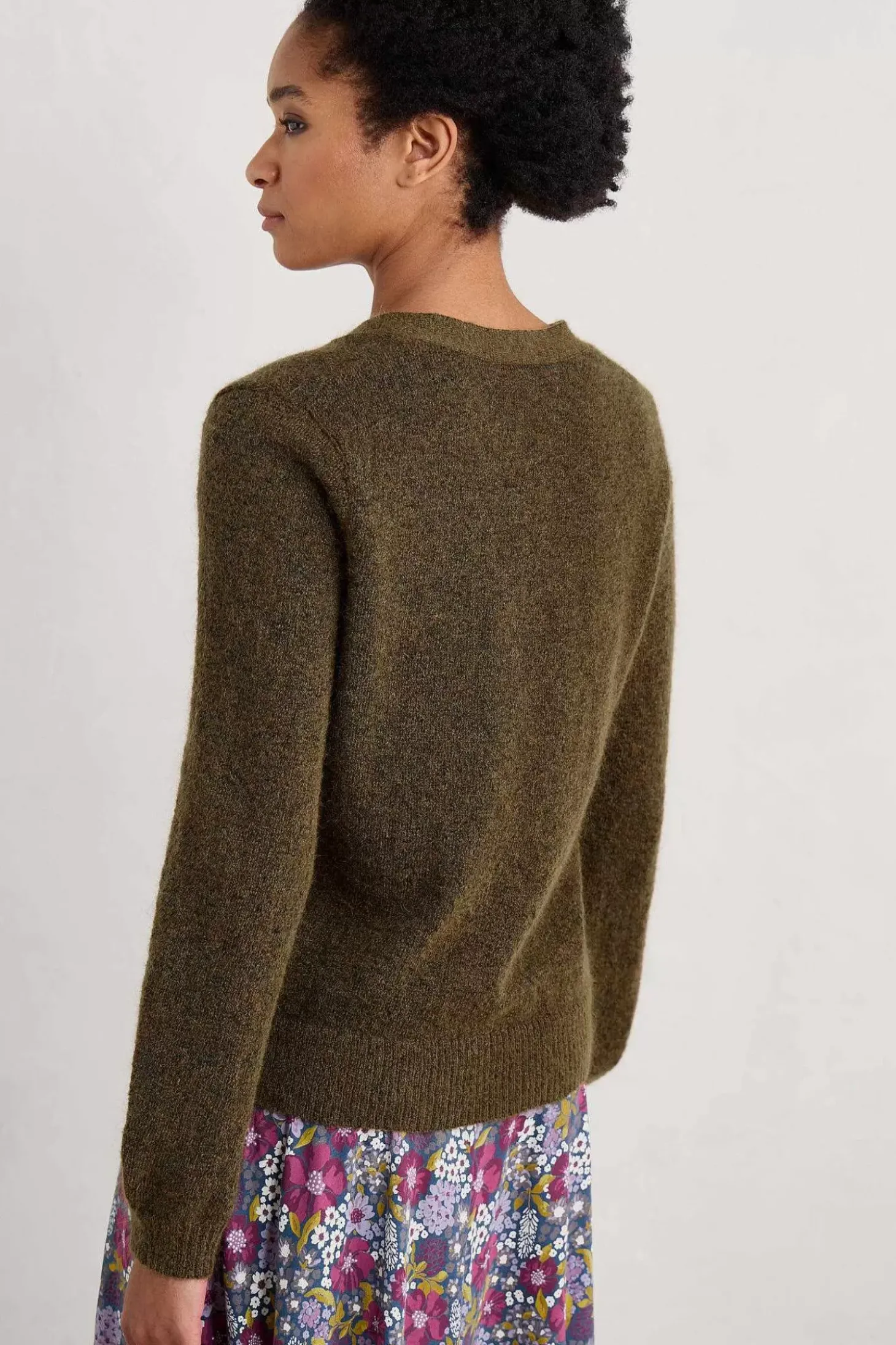 Taffle V-Neck Cardigan